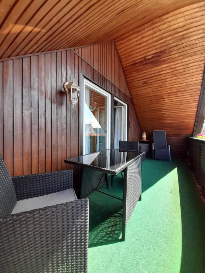 Ferienwohnung Mit Loggia Warstein Exterior photo
